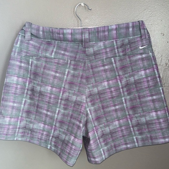Nike Golf shorts with tie - Picture 2 of 2